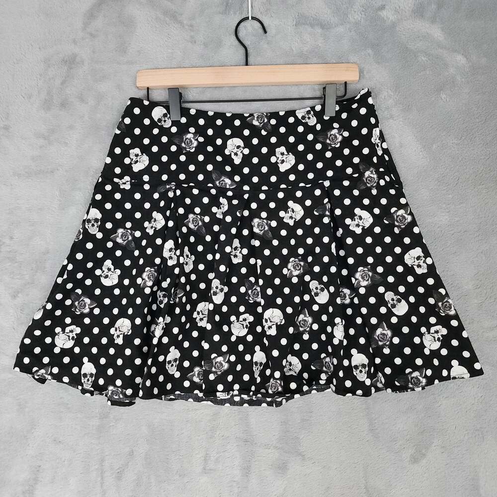 Hot Topic Black White Skull Rose Polka Dot Skater Skirt Goth Emo Rockabilly